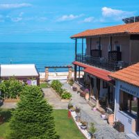 Kamelia & Semeli Hotel