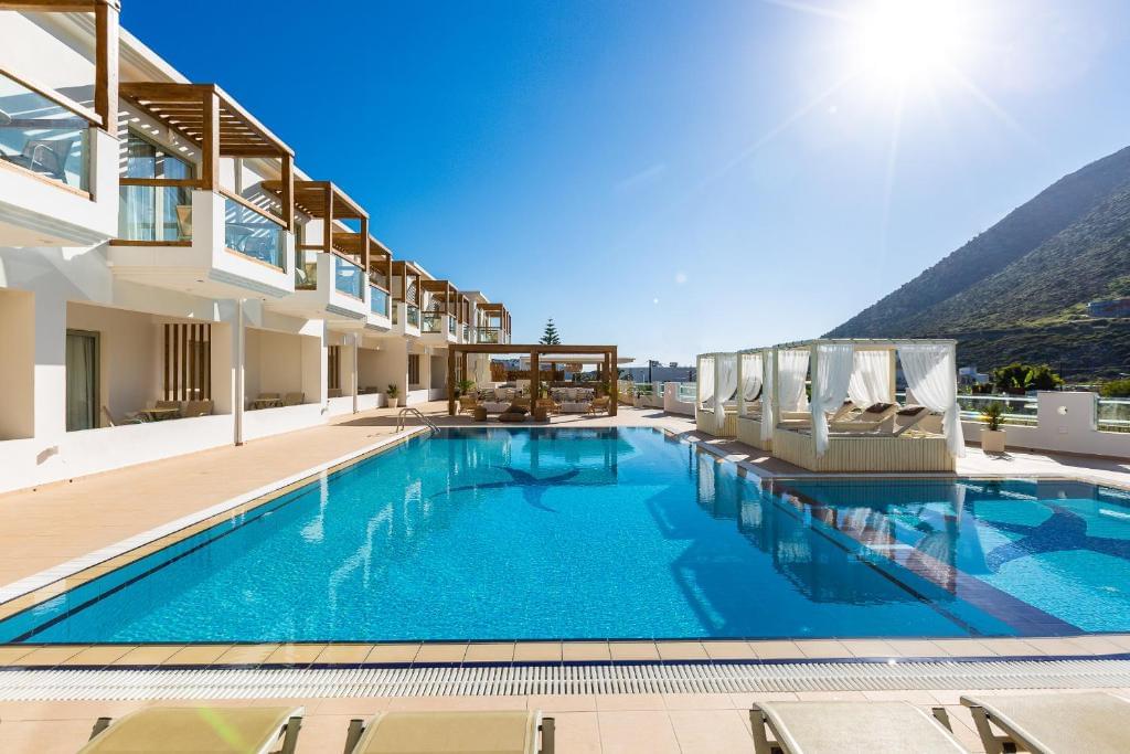 Nostos Boutique Beach Hotel