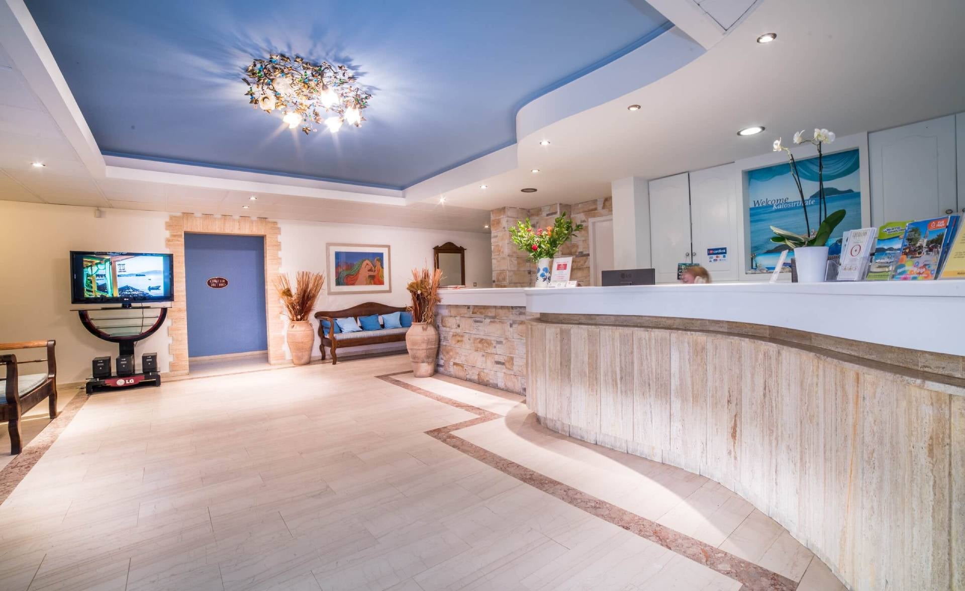 Porto Koukla Beach Hotel Lobby